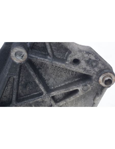 Łapa wspornik alternatora Fiat Opel Suzuki 1.3 JTD