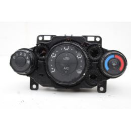 Panel klimatyzacji Ford Fiesta