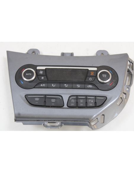 Panel klimatyzacji Ford Focus