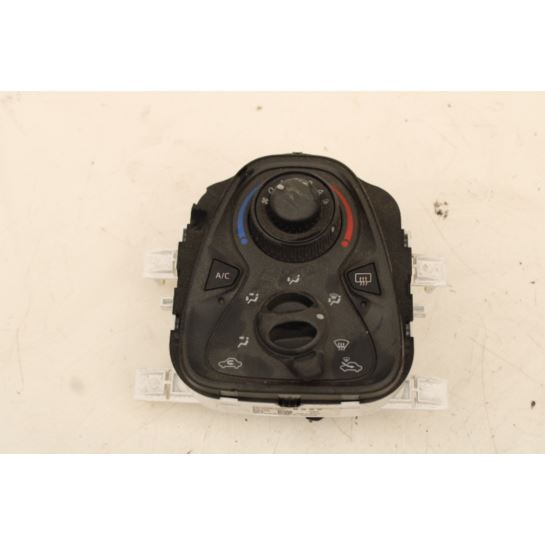 Panel klimatyzacji Toyota AYGO