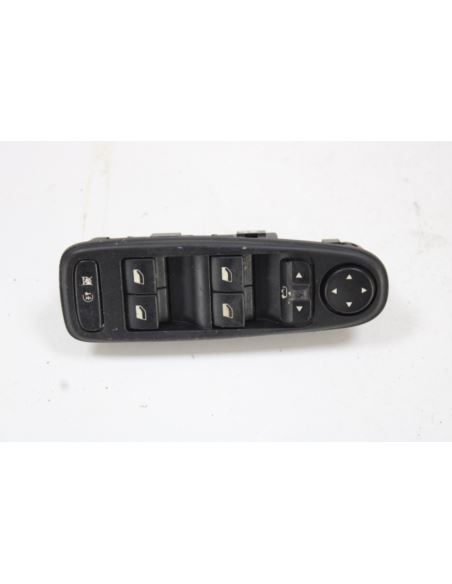 Przełącznik szyb 96639383ZD Citroen C4
