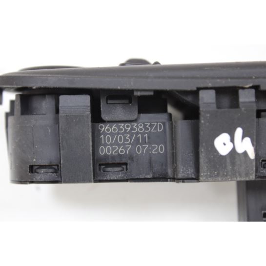 Przełącznik szyb 96639383ZD Citroen C4