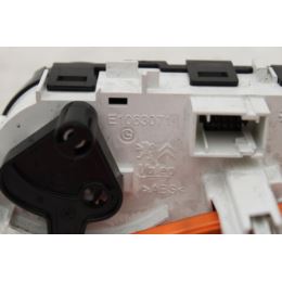 Panel nawiewu klimatyzacji Citroen C3 Peugeot 208 2
