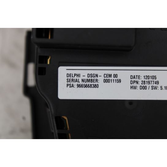 Panel sterowania radia nawigacji Peugeot 508
