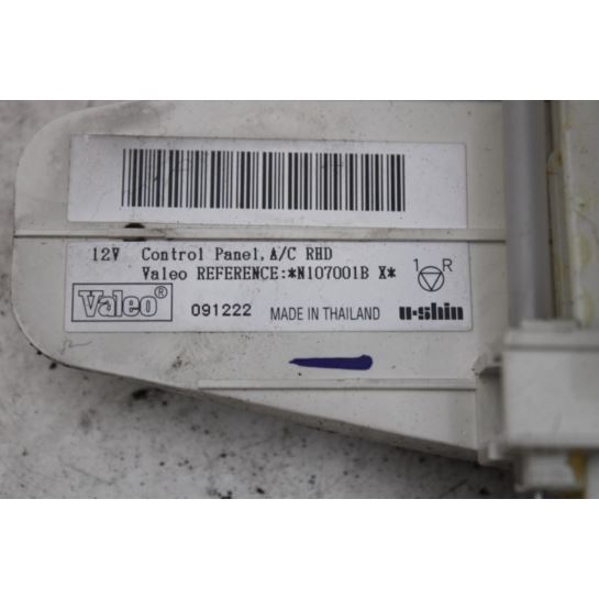 Panel nawiewu klimatyzacji Nissan NOTE E11