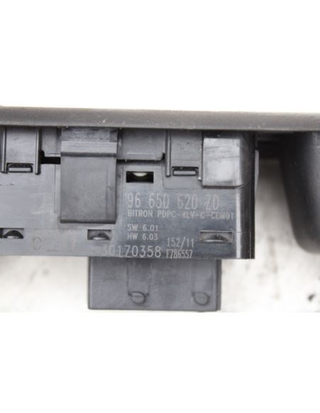 Panel przełącznik szyb lusterek Peugeot 3008 5008