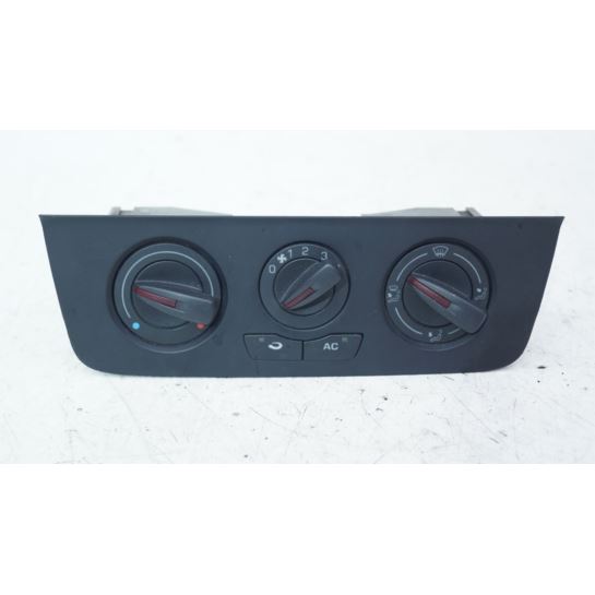 Panel klimatyzacji Seat IBIZA IV 6J 6J0820045A