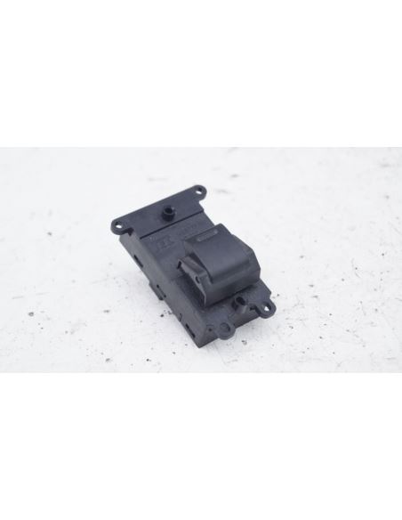 Przełącznik szyby Honda JAZZ III M36777
