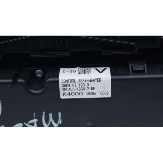 Panel przełączniki klimatyzacji Mazda 6 GJ