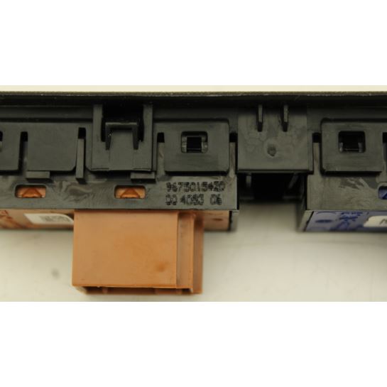 Panel przełącznik ESP blokada drzwi Peugeot 2008