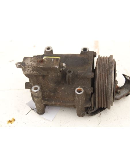 Sprężarka klimatyzacji Ford FIESTA MK7 1.4 TDCI