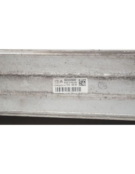 Chłodnica powietrza itercooler Peugeot 508 2.0 HDI