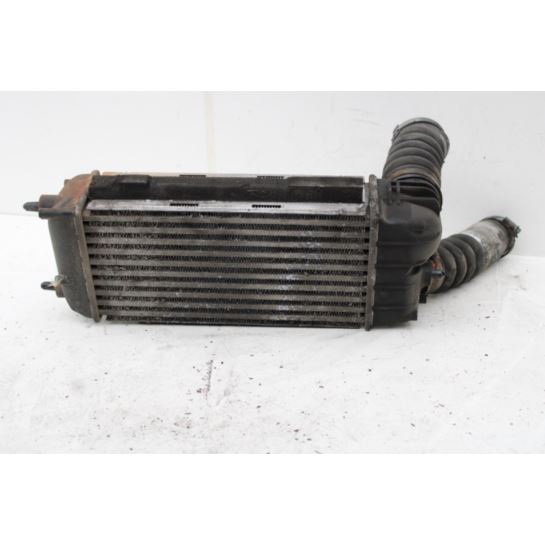 Chłodnica powietrza intercooler Ford Fiesta MK7