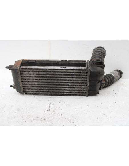 Chłodnica powietrza intercooler Ford Fiesta MK7