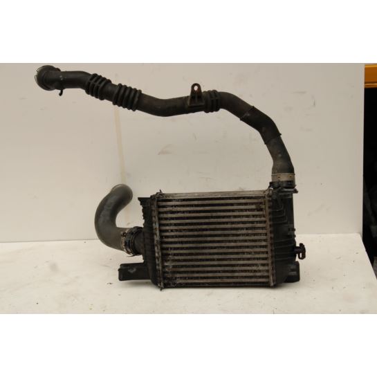 Chłodnica powietrza intercooler Renault CLIO IV