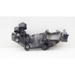 Łapa mocowanie alternatora Renault 1.9 DCI