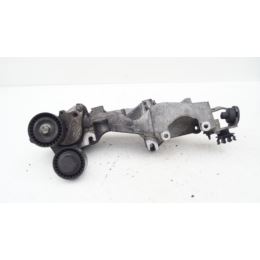 Łapa mocowanie alternatora Renault 1.9 DCI 2