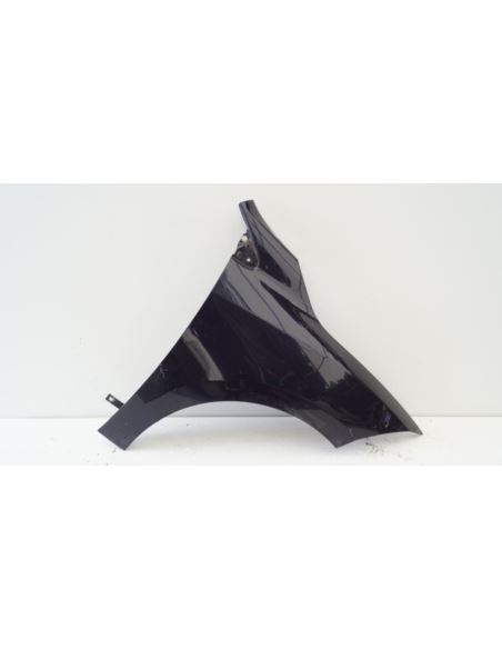 Błotnik prawy przód Renault Megane III LIFT