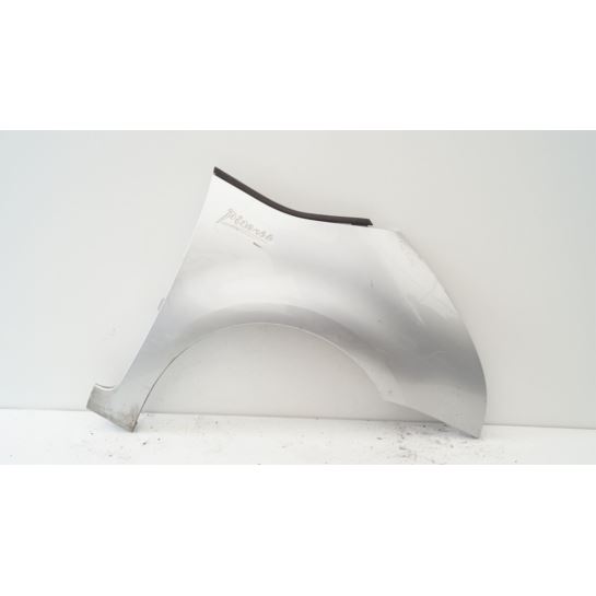 Błotnik prawy przód Citroen C4 PICASSO 9652990780