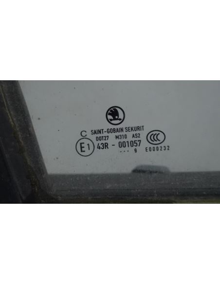 Drzwi przednie prawe Skoda Fabia II lakier 9462