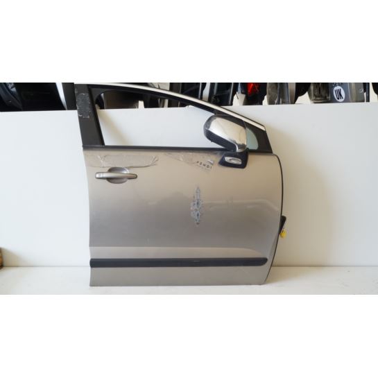 Drzwi przednie prawe Peugeot 3008 lakier EVGC