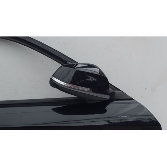 Drzwi przednie prawe kompletne BMW F20 F21 668