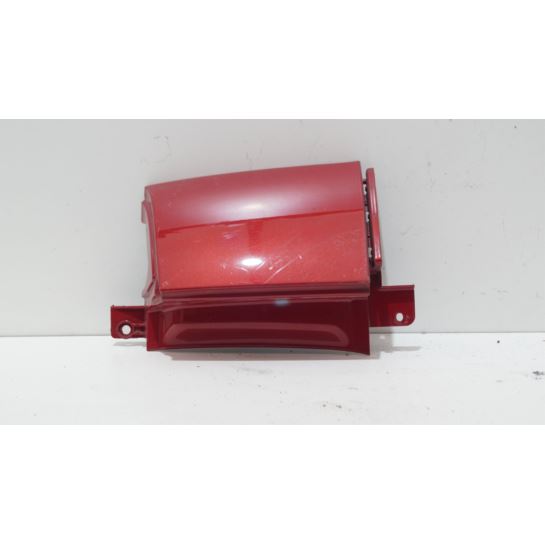 Narożnik pod lampe prawy Nissan NOTE E11