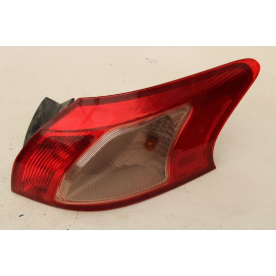 Lampa prawa tylna Mitsubishi LANCER 220-87977 P