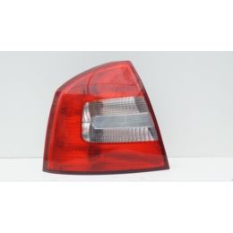 Lampa lewa tylna tył Skoda OCTAVIA II 1Z5945095B