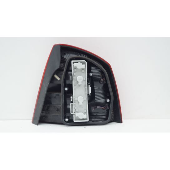 Lampa lewa tylna tył Skoda OCTAVIA II 1Z5945095B