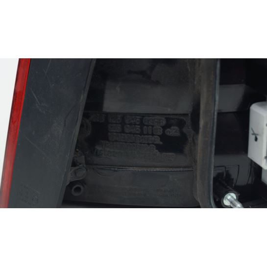 Lampa lewa tylna tył Skoda OCTAVIA II 1Z5945095B