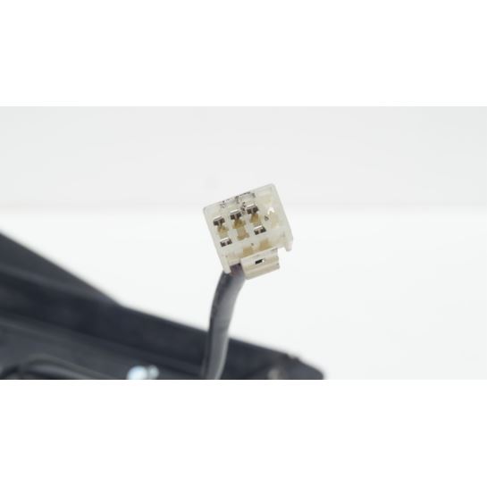 Lusterko lewe 5 pin Suzuki SWIFT 84702-62JB0 UK