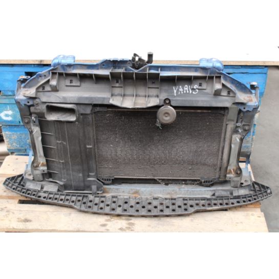 Pas przedni kompletny Toyota YARIS PAS KOMPLETNY4