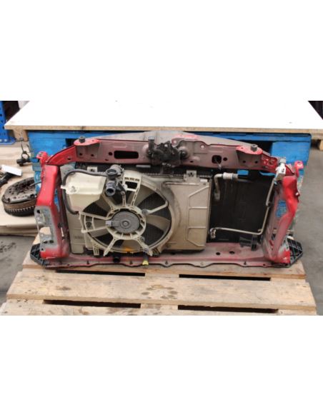 Pas przedni kompletny Toyota YARIS PAS KOMPLETNY5