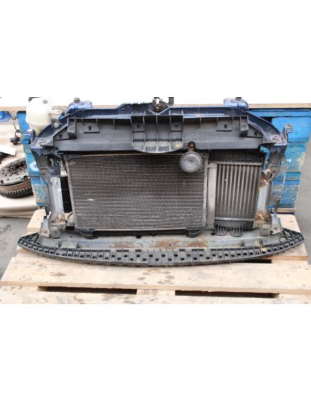Pas przedni kompletny Toyota YARIS PAS KOMPLETNY 6