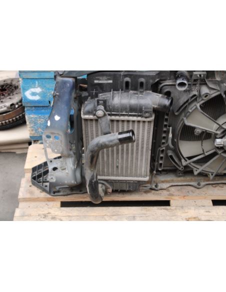 Pas przedni kompletny Toyota YARIS PAS KOMPLETNY 6