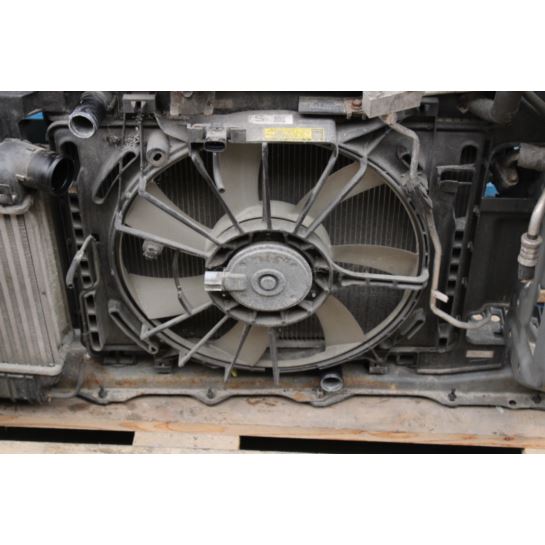 Pas przedni kompletny Toyota YARIS PAS KOMPLETNY 6