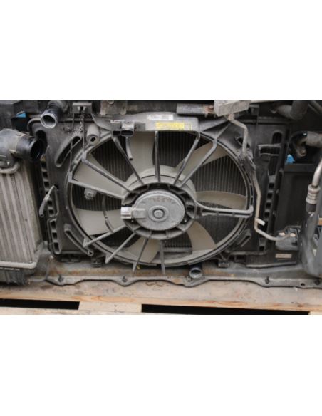 Pas przedni kompletny Toyota YARIS PAS KOMPLETNY 6