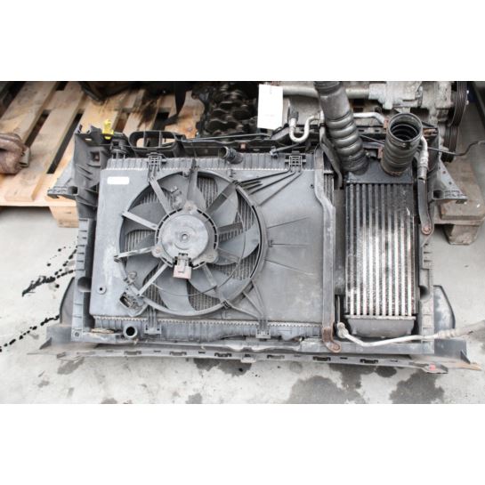 Pas przedni wentylator chłodnica Ford YD5A-8653-AA