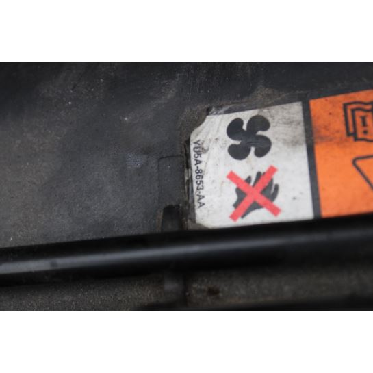 Pas przedni wentylator chłodnica Ford YD5A-8653-AA