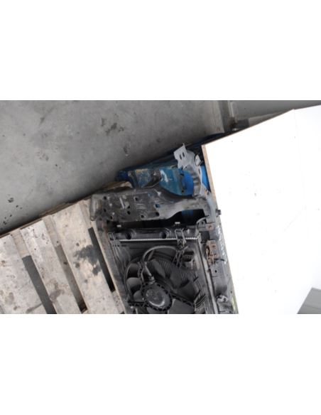 Pas przedni kompletny Nissan QASHQAI