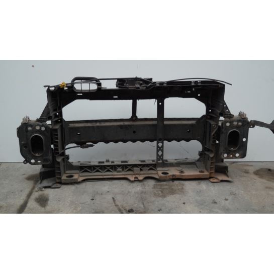 Pas przedni belka Ford FIESTA MK7