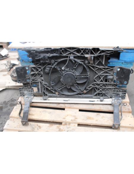 Pas przedni z chłodnicami Renault 752100004R
