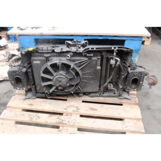 Pas przedni kompletny Ford FIESTA MK7