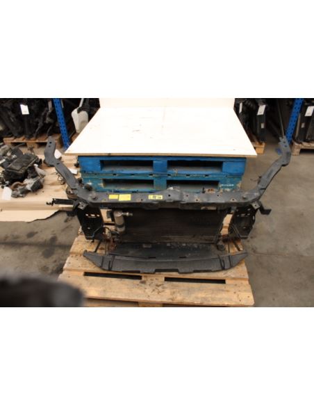 Pas przedni kompletny Nissan QASHQAI
