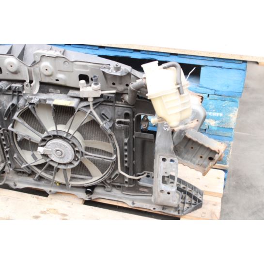 Pas przedni kompletny Toyota Auris MF422750-0492
