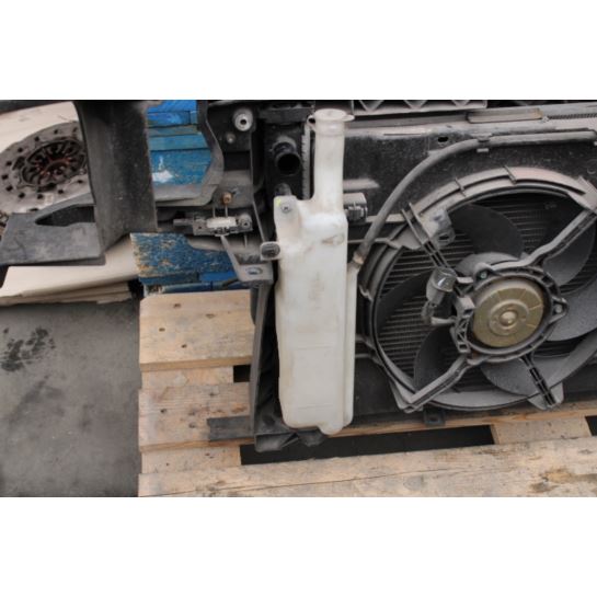 Pas przedni kompletny Mitsubishi COLT