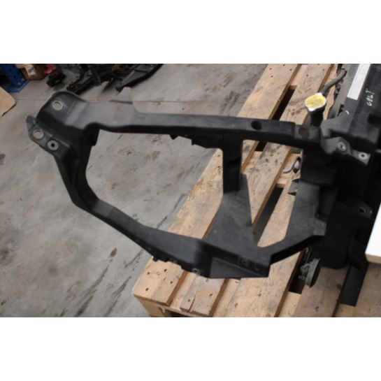 Pas przedni kompletny Mitsubishi COLT
