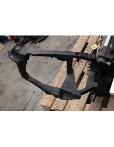 Pas przedni kompletny Mitsubishi COLT