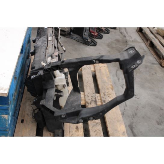 Pas przedni kompletny Mitsubishi COLT